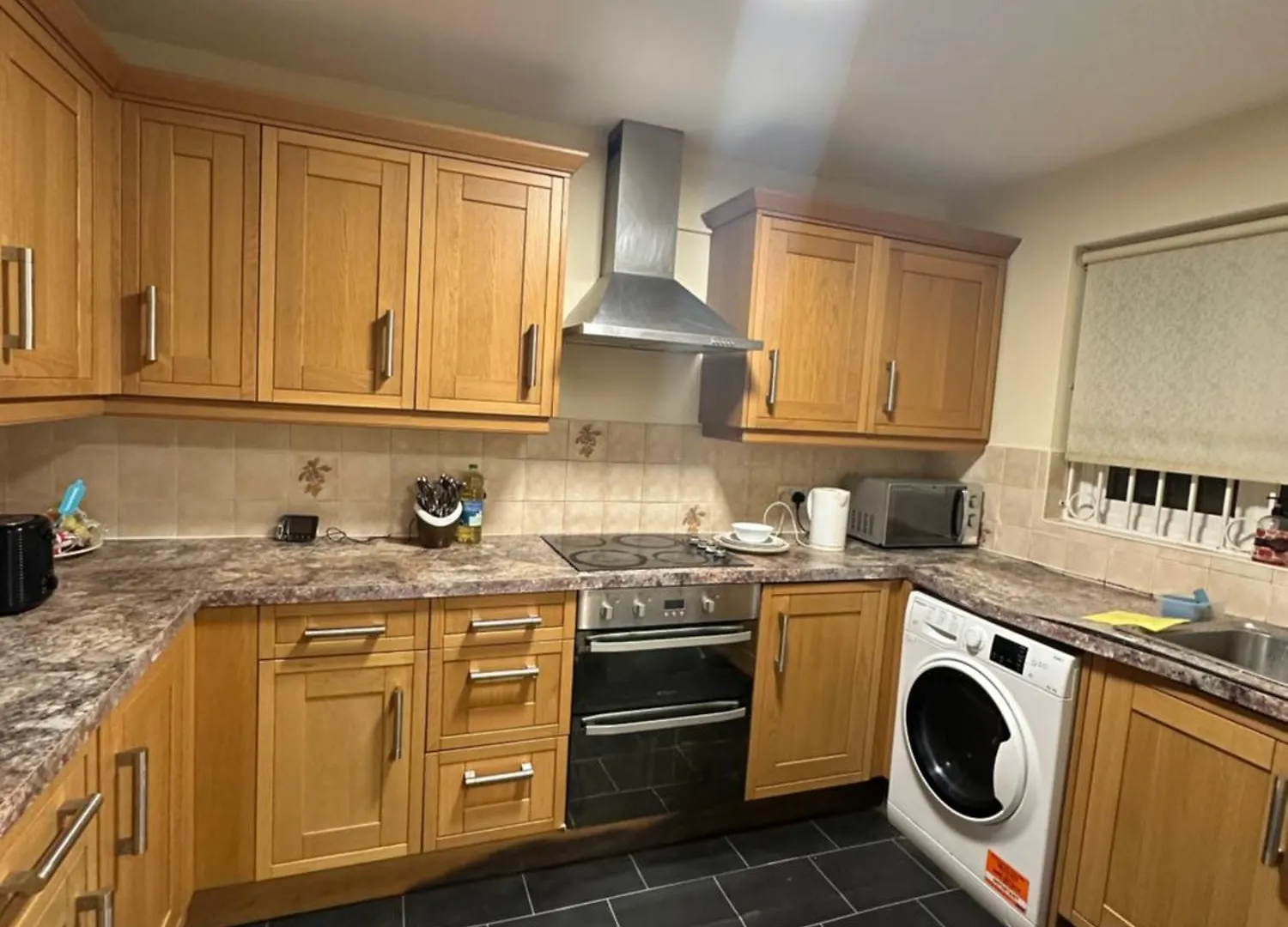 Nice Double Room In Heart Of London